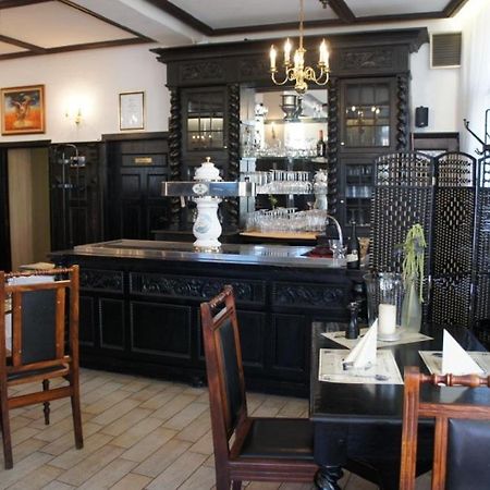 Hotel Reuterhaus Висмар Экстерьер фото