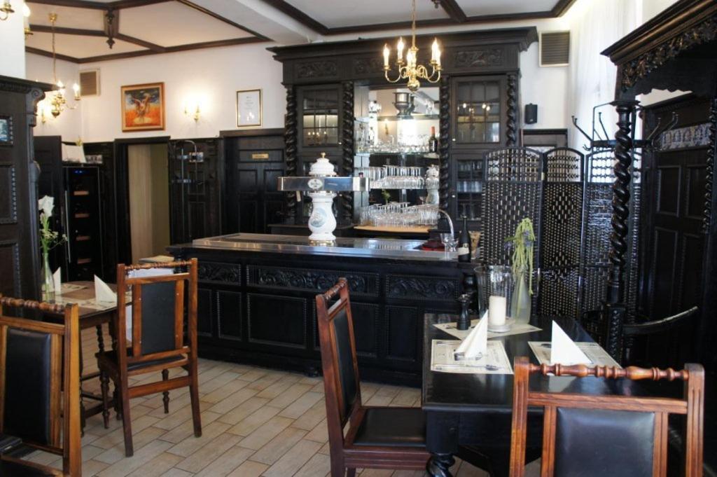 Hotel Reuterhaus Висмар Экстерьер фото