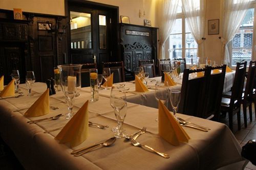 Hotel Reuterhaus Висмар Экстерьер фото